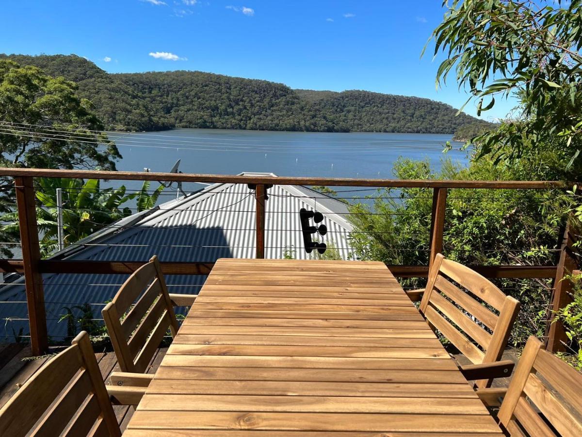 Cosy Cottage Above The Hawkesbury W/ Jetty Mooney Mooney Exterior photo